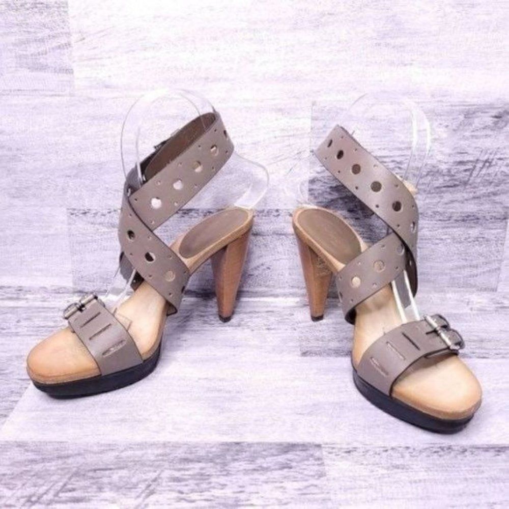 Tod's Cut Out Buckle Strap Leather Heeled Sandal Gray sz 35 Women's sz 5 - Picture 3 of 7
